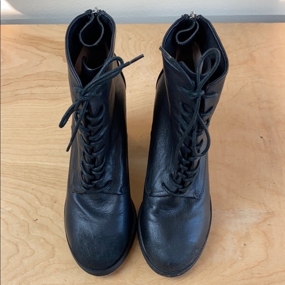 Senso “Jacey”Lace Boots - Picture 2 of 16